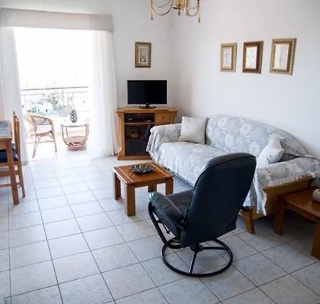European Getaway Apartamento Patras